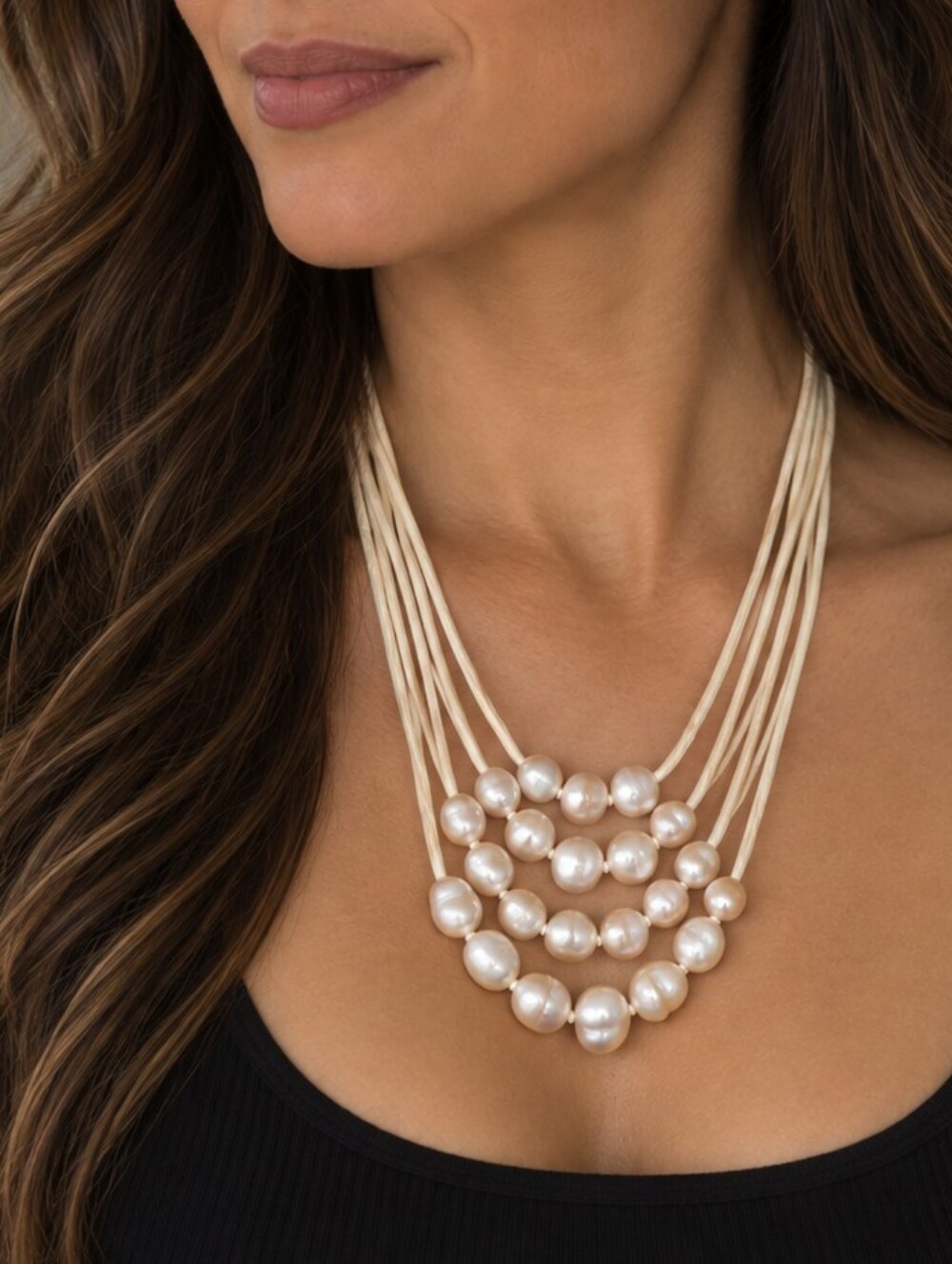 💎 Ivory Faux Pearl Multi Strand Bib Necklace Statement Necklace Silver Tone